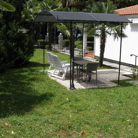 Apartment Alsia Porec Exterior photo