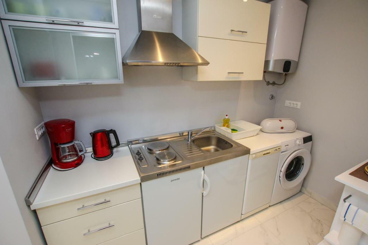 Apartment Alsia Porec Exterior photo